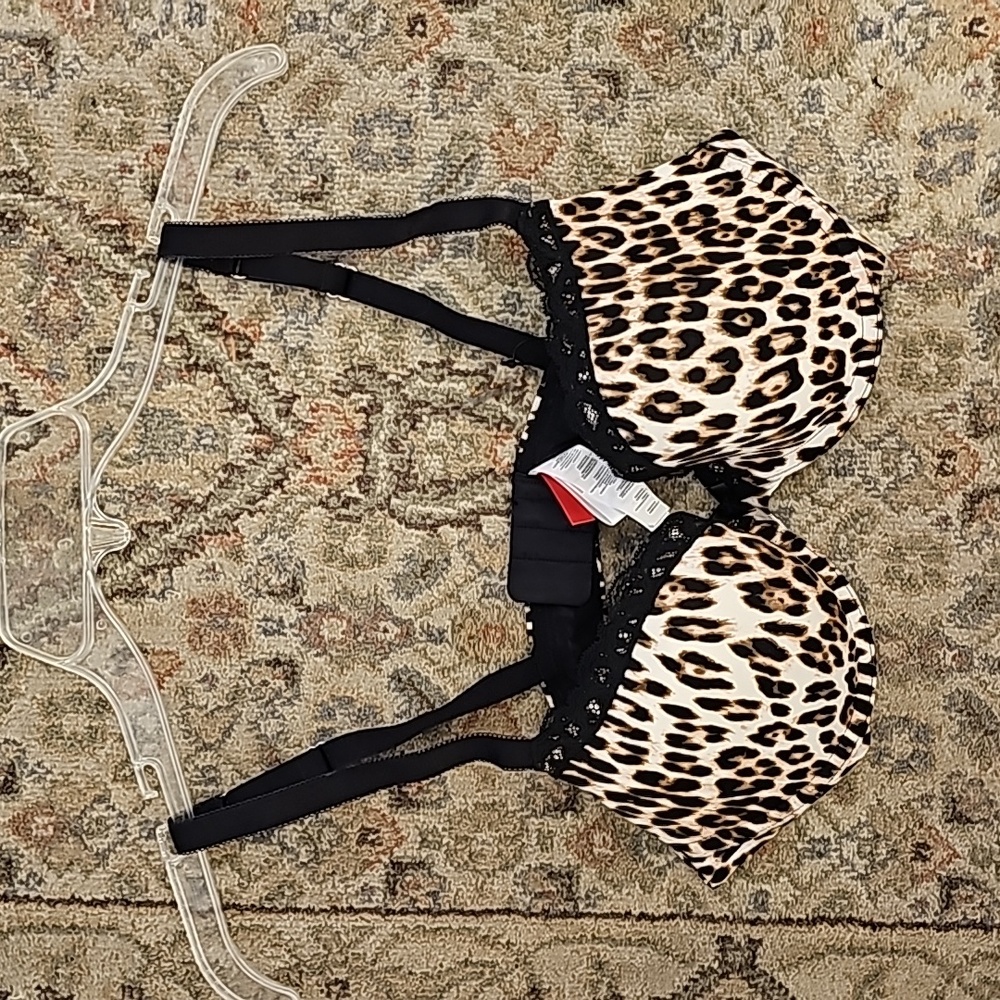 Bush up bra 38B NWT